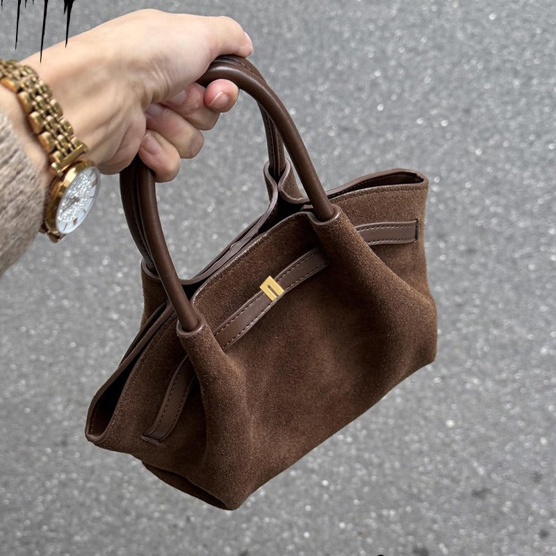 Aurora Tote – Borsa in Suede Elegante & Versatile ✨